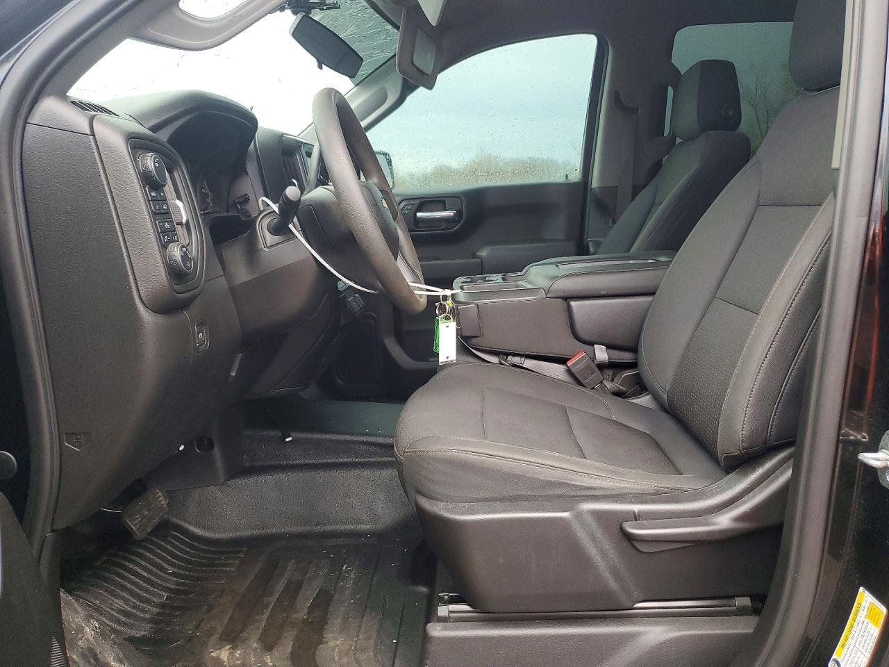 2019 Chevrolet Silverado K1500 - Фото 7