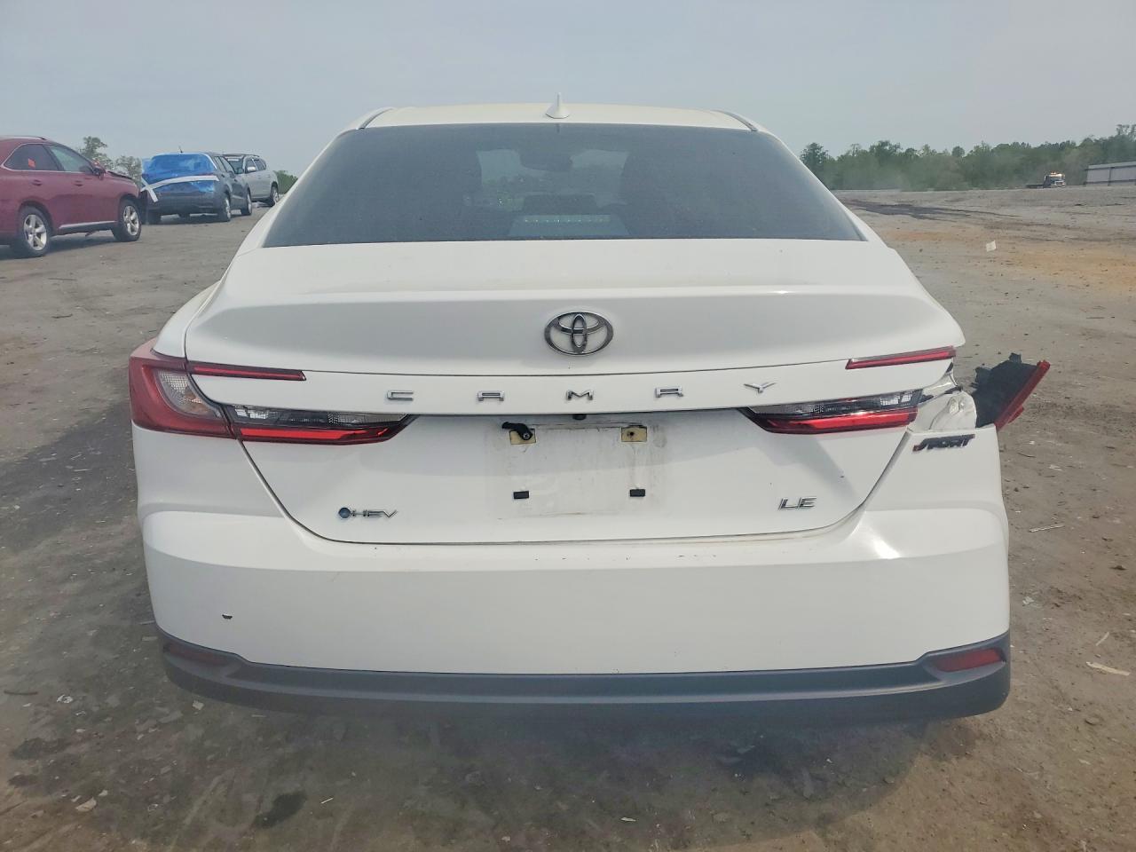 2025 Toyota Camry Le - Image 6