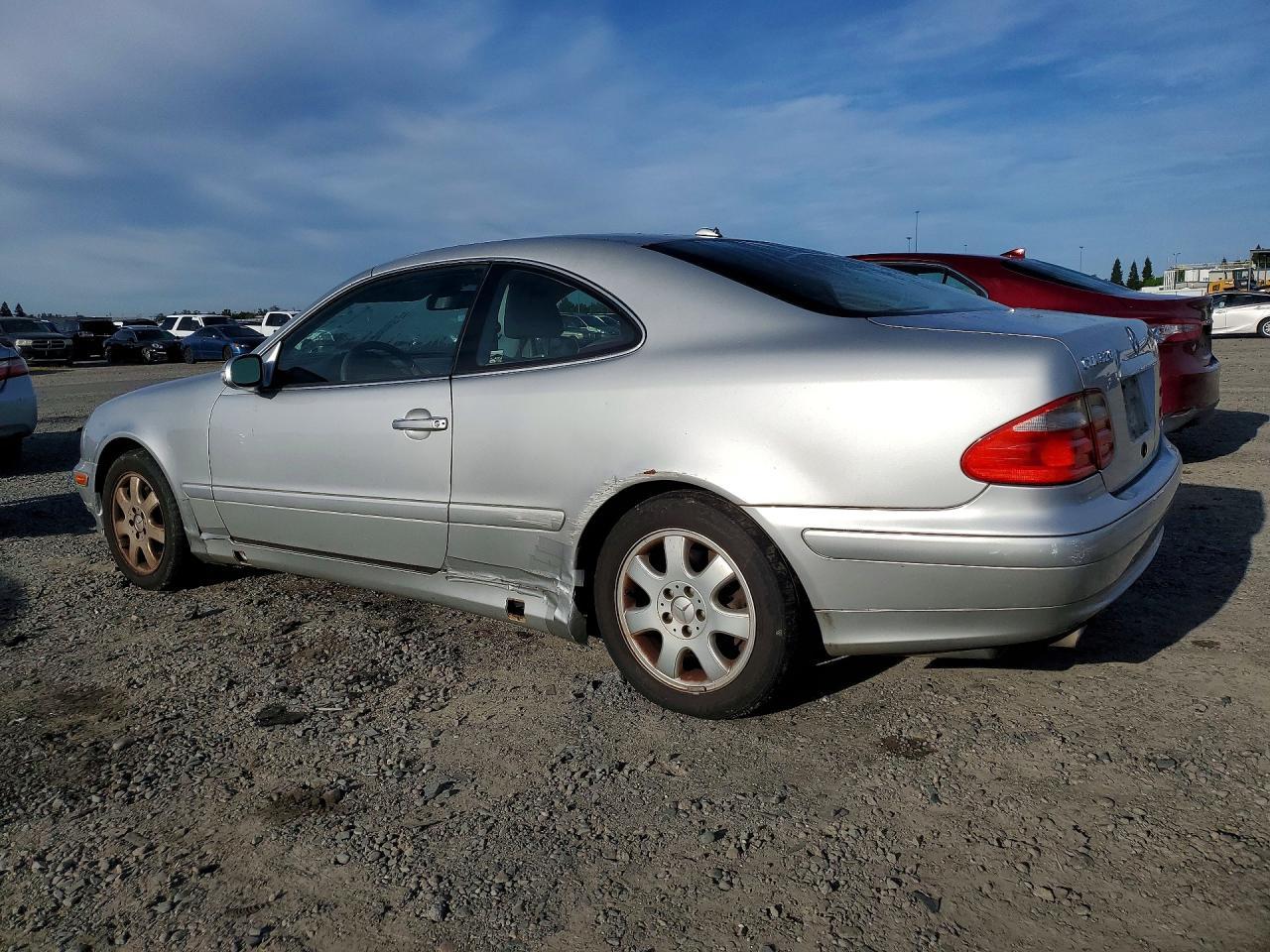 2000 Mercedes-Benz Clk 320 - Фото 2