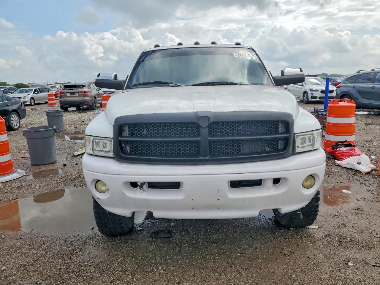 2001 Dodge Ram 2500 - Фото 5
