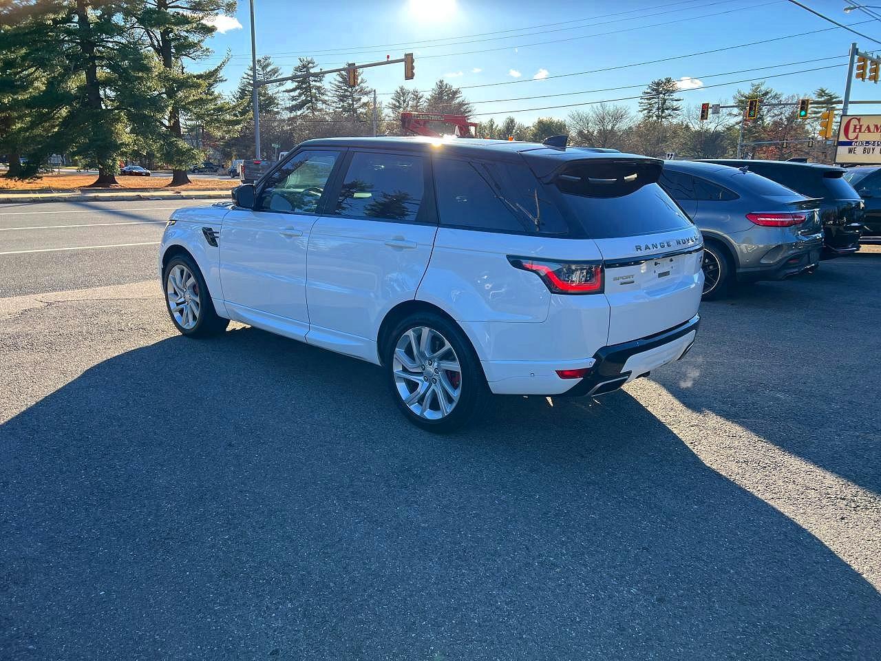 2019 Land Rover Range Rover Sport Supercharged Dynamic - Image 3