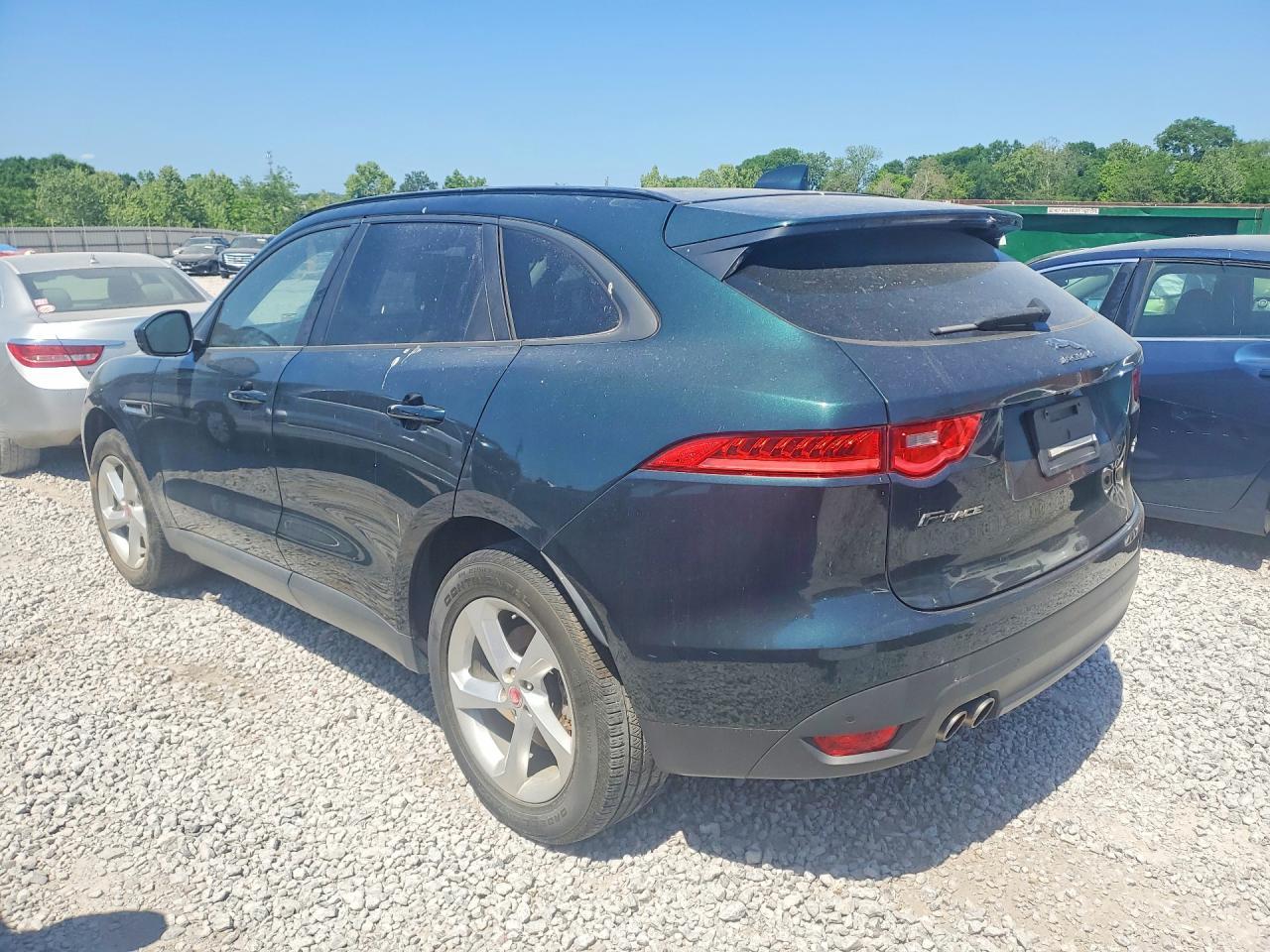 2017 Jagu F-Pace Pre - Фото 2