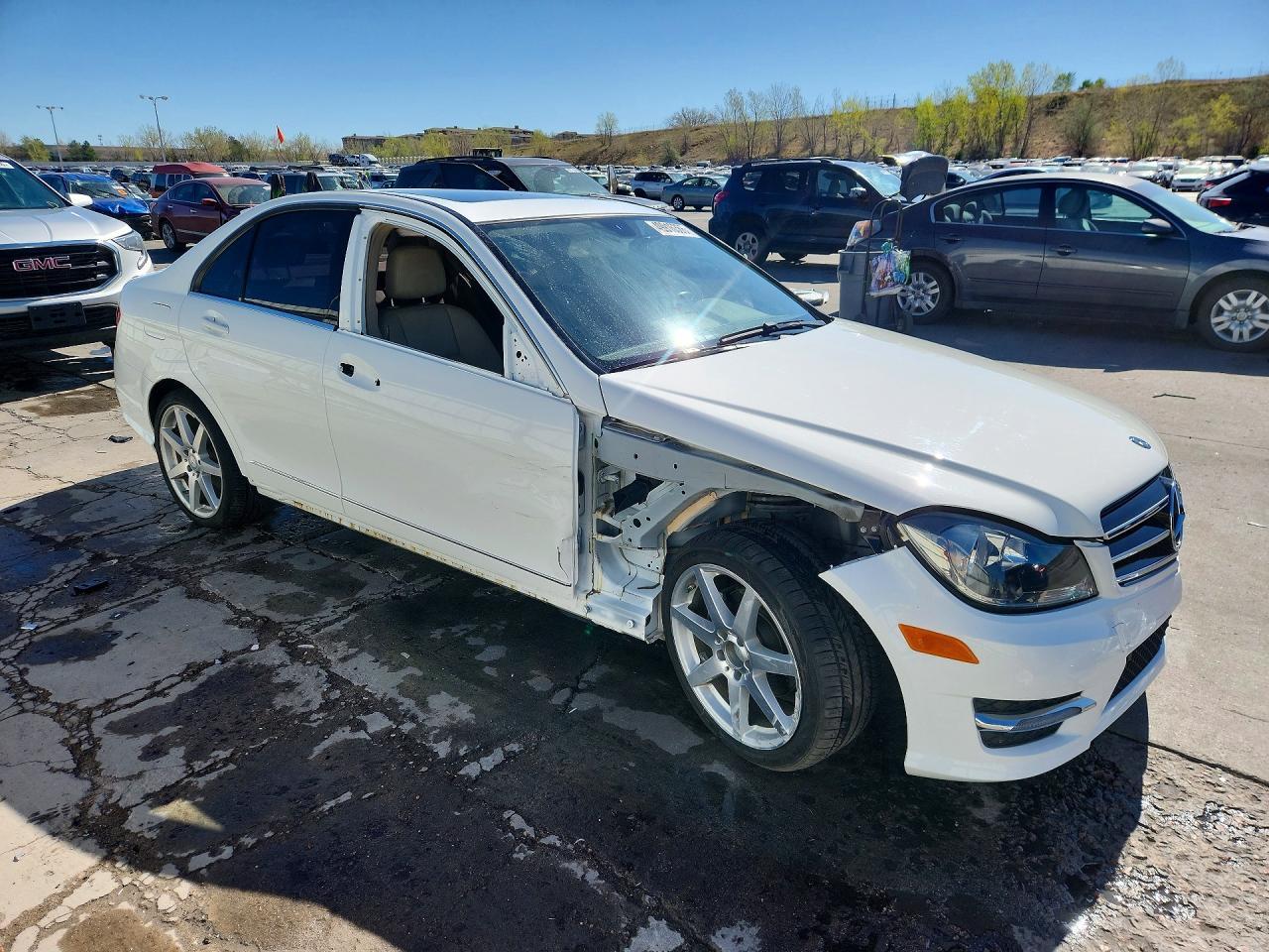 2014 Mercedes-Benz C 250 - Фото 4