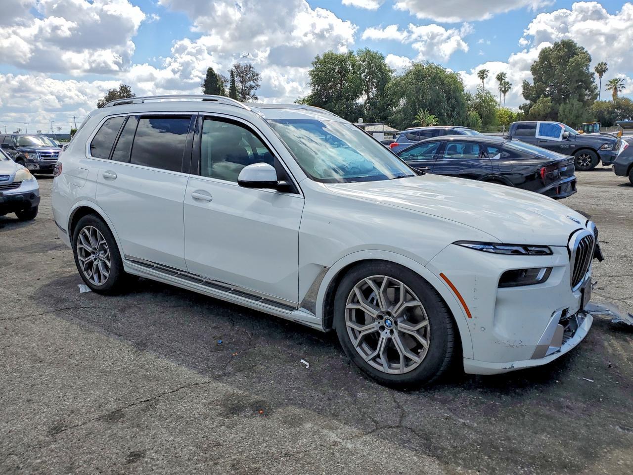 2024 BMW X7 xDrive40I - Фото 4