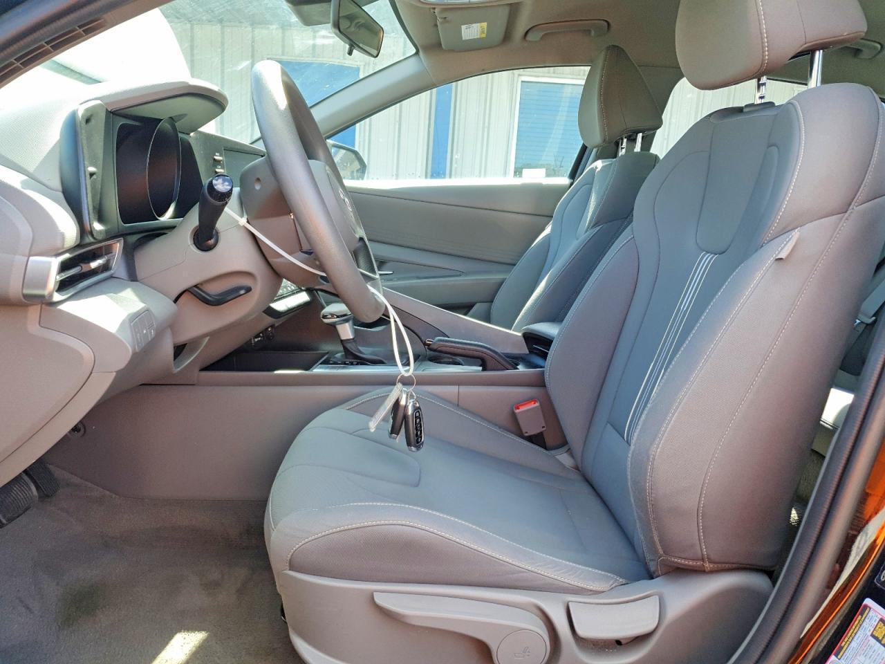 2023 Hyundai Elantra Sel - Image 7