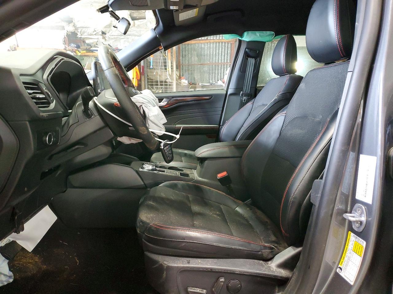 2025 Ford Escape St Line - Фото 7