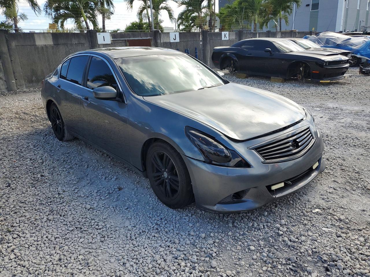 2013 Infiniti G37 Sedan Journey - Фото 4