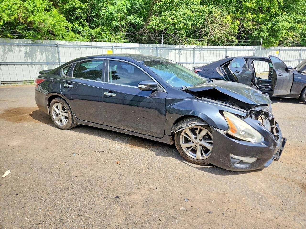 2014 Nissan Altima 2.5 Sl - Image 4