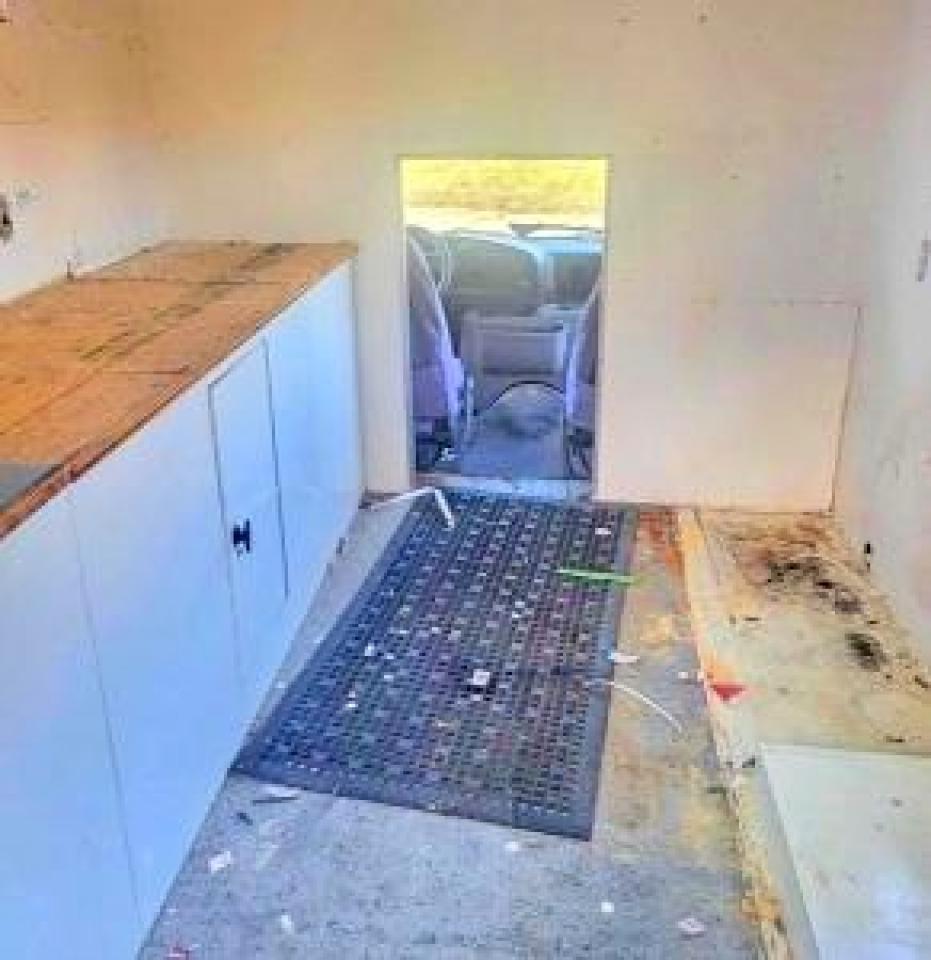 1995 Ford E-350 Trucks - Фото 6