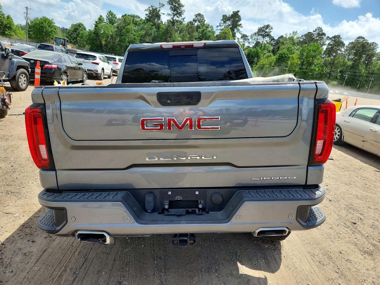 2019 GMC Sierra C1500 Denali - Image 6