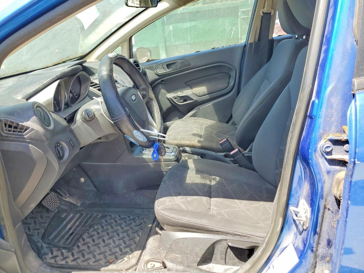 2011 Ford Fiesta Se - Image 7