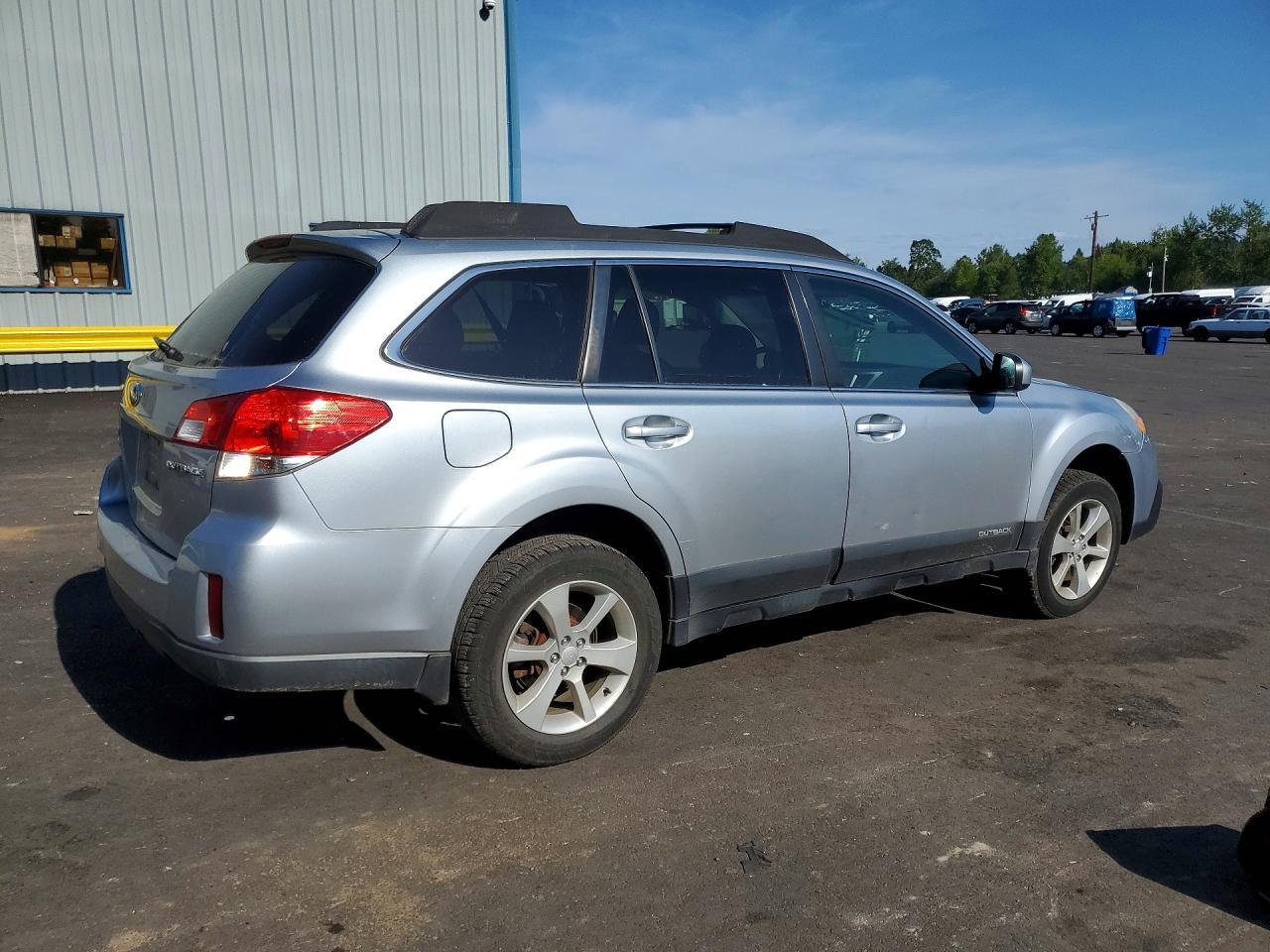 2013 Subaru Outback 2.5I Premium - Фото 3