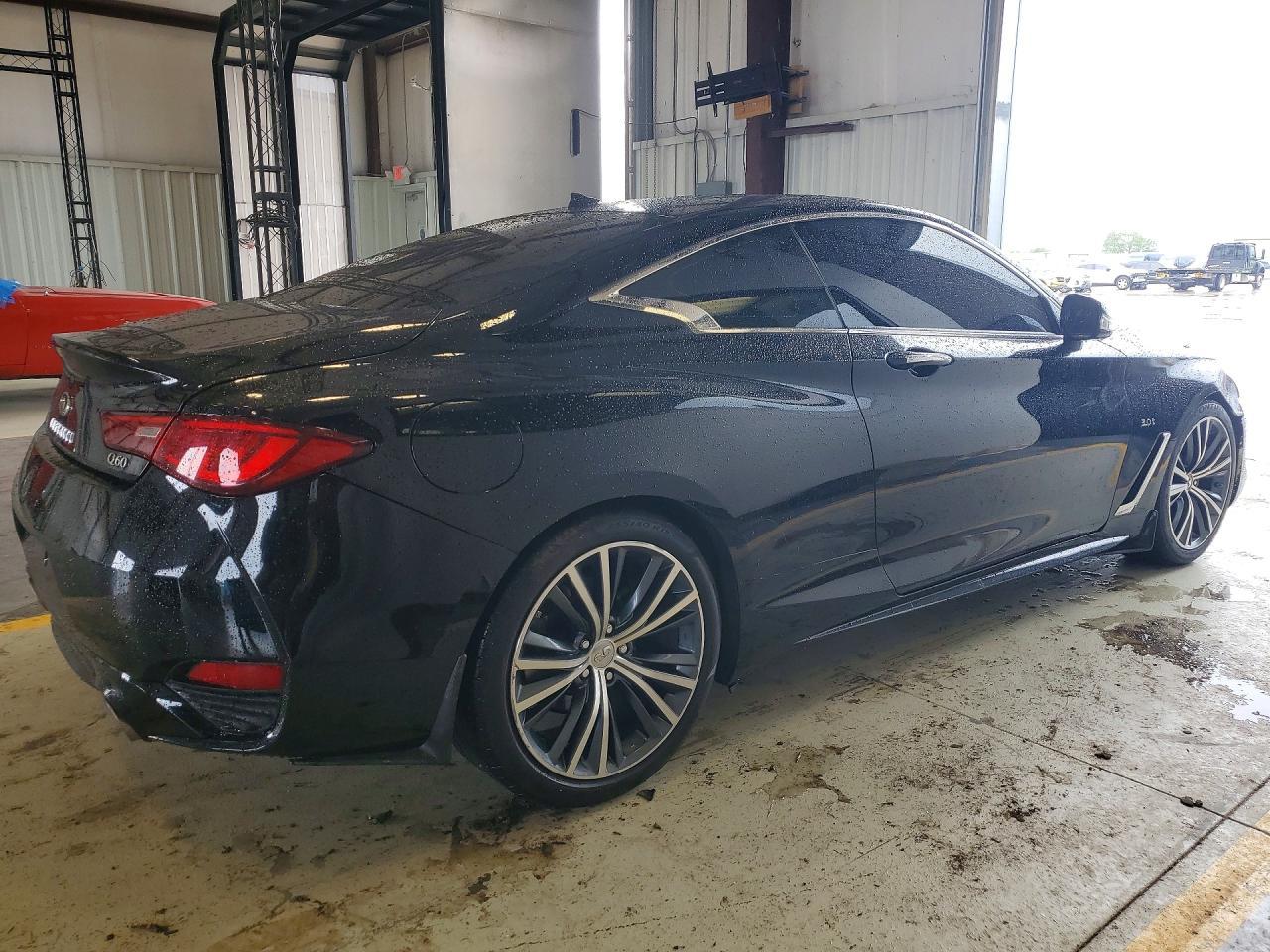2019 Infiniti Q60 3.0T Luxe - Image 3