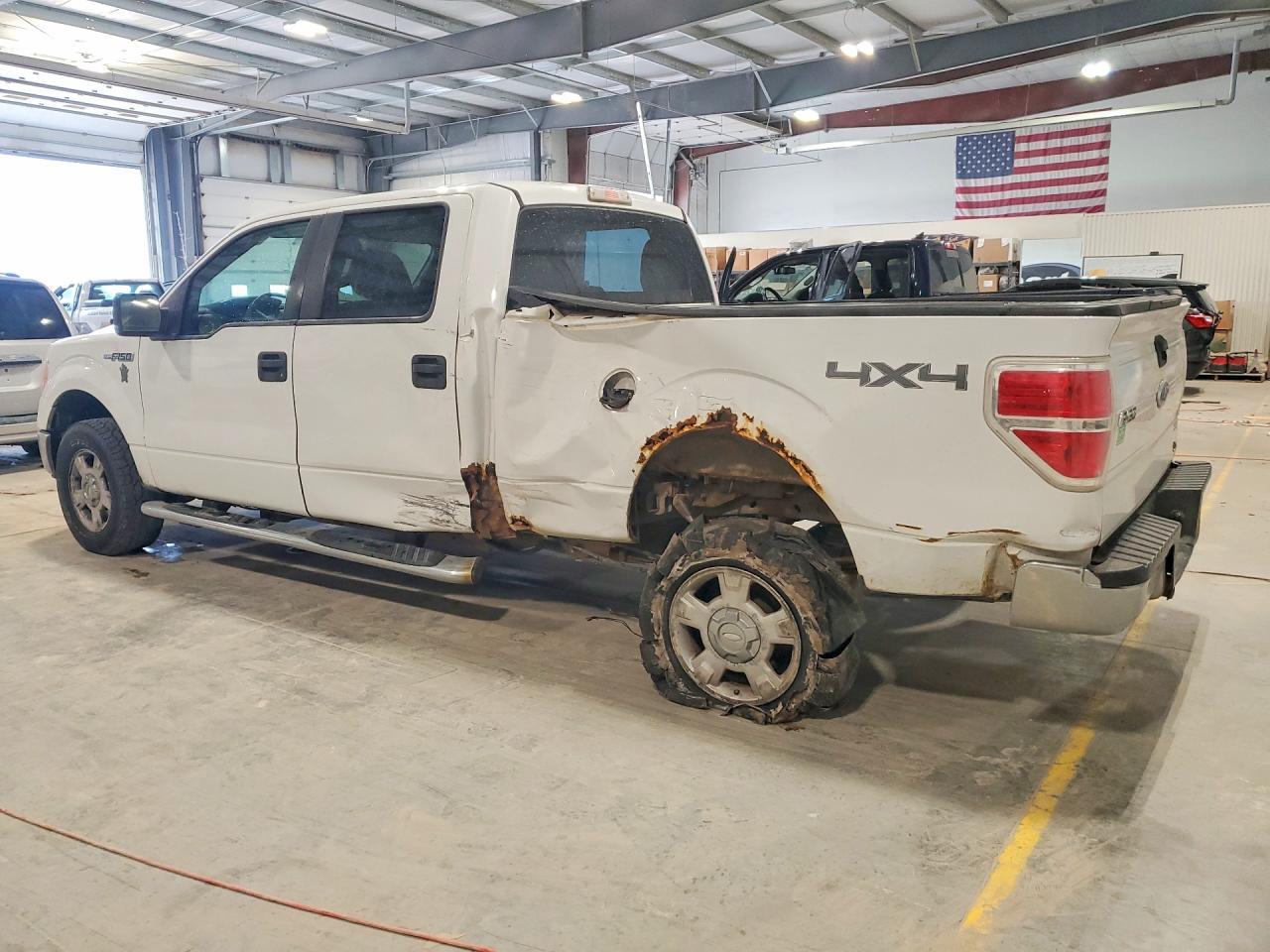 2010 Ford F150 Supercrew - Image 2