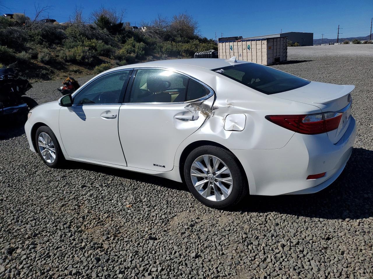 2013 Lexus Es 300H Base - Фото 2
