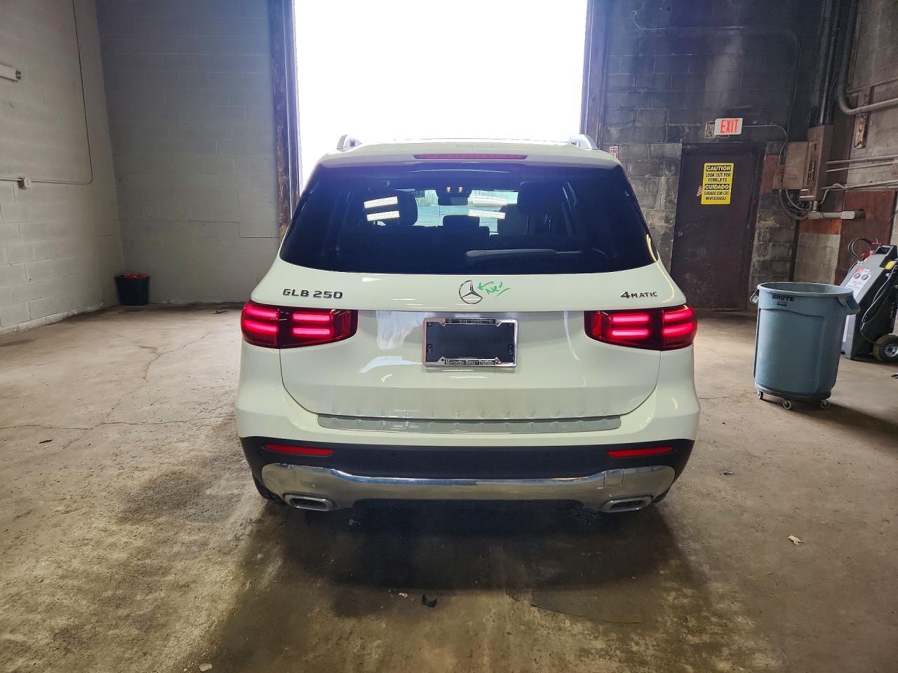 2024 Mercedes-Benz Glb 250 4Matic - Фото 6