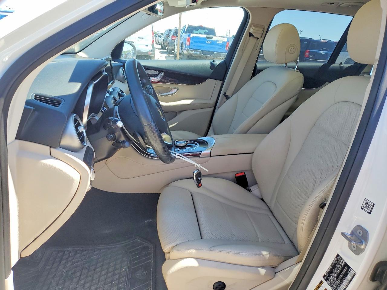 2018 Mercedes-Benz Glc 300 4Matic - Image 7