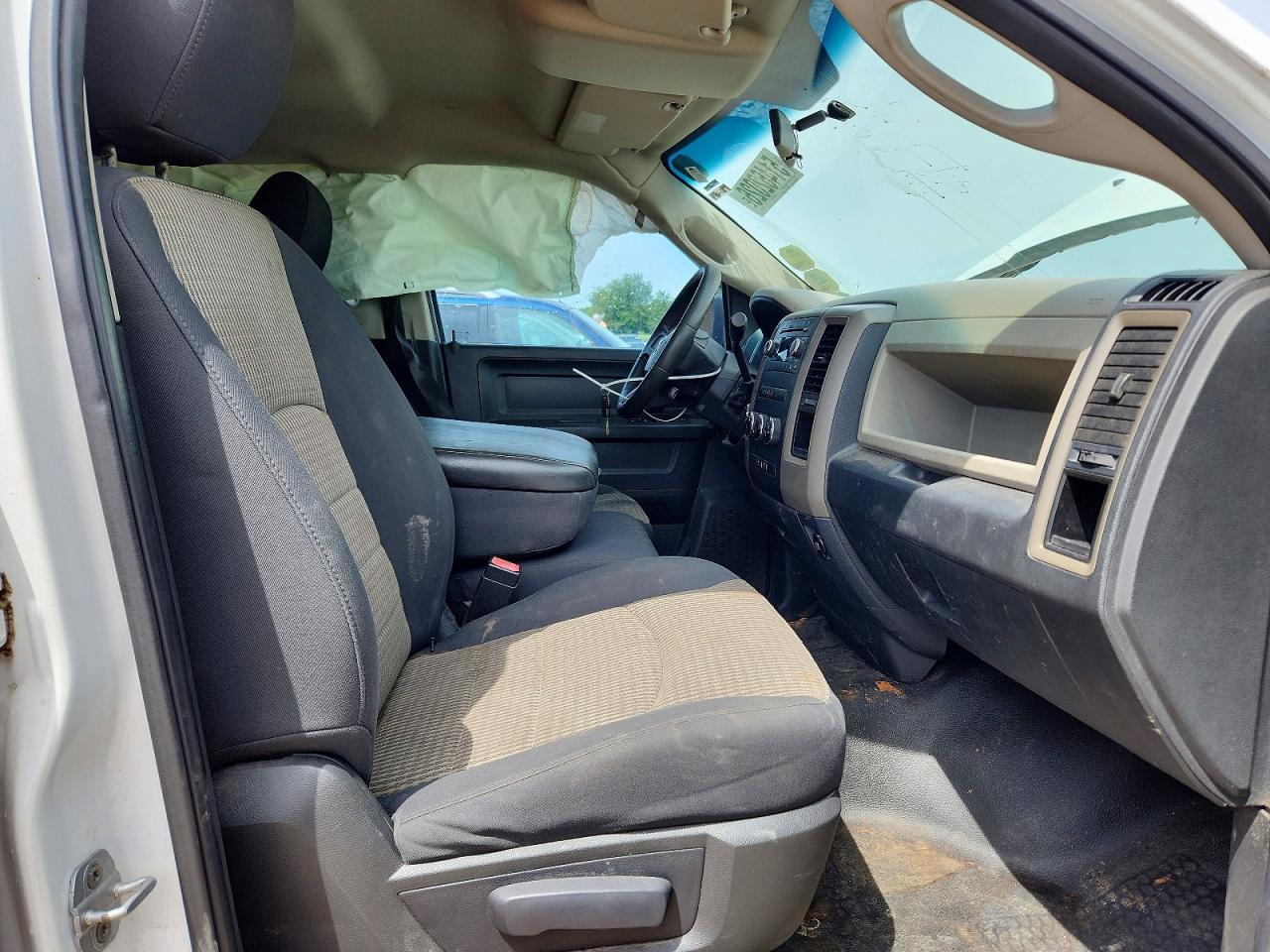 2011 Dodge Ram 1500 - Image 7