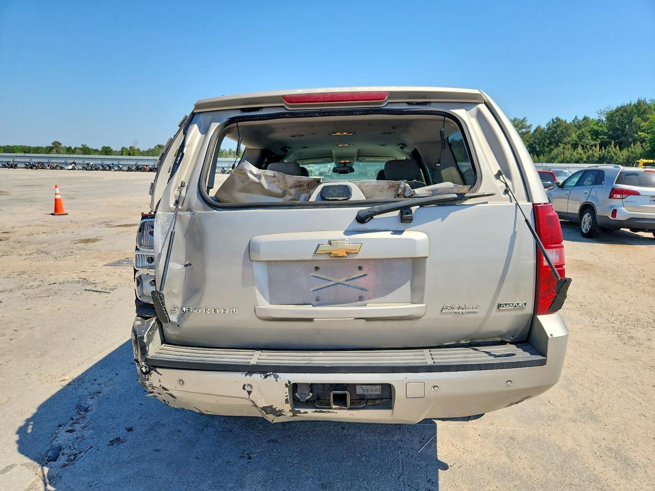 2007 Chevrolet Suburban C1500 - Фото 6