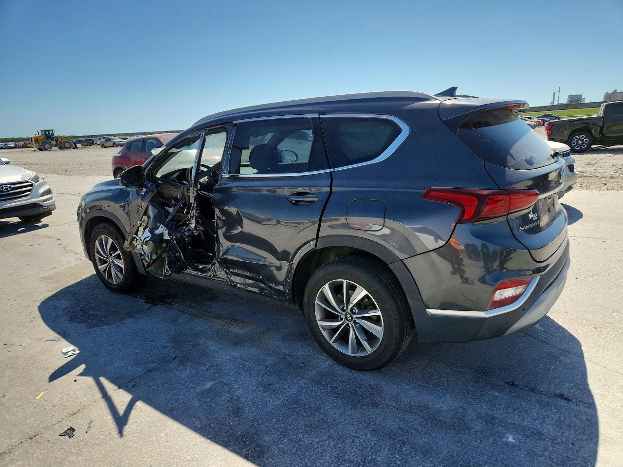 2020 Hyundai Santa Fe Sel - Фото 2