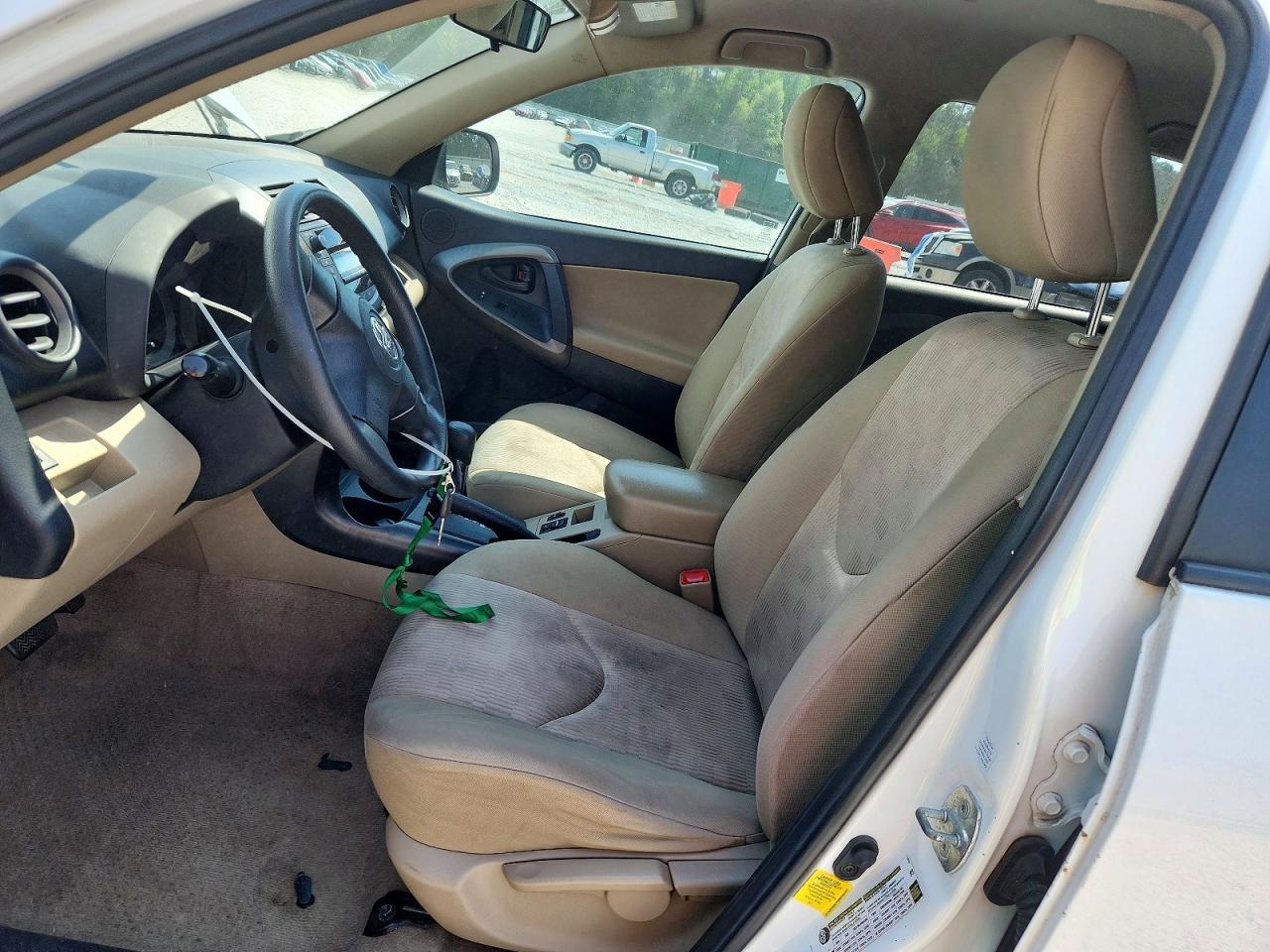 2011 Toyota Rav4 Base - Фото 7