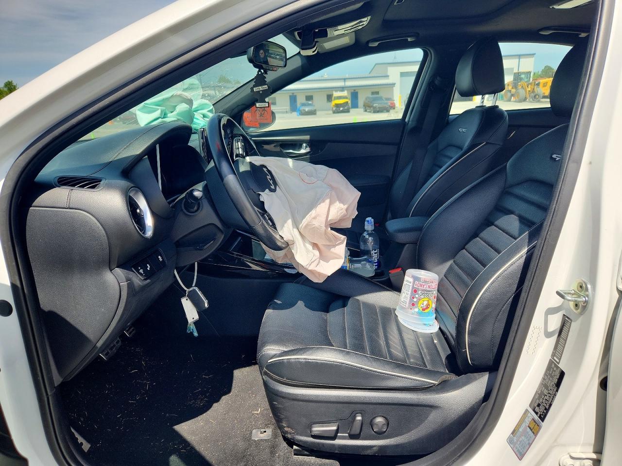 2023 Kia Forte Gt Line - Фото 7