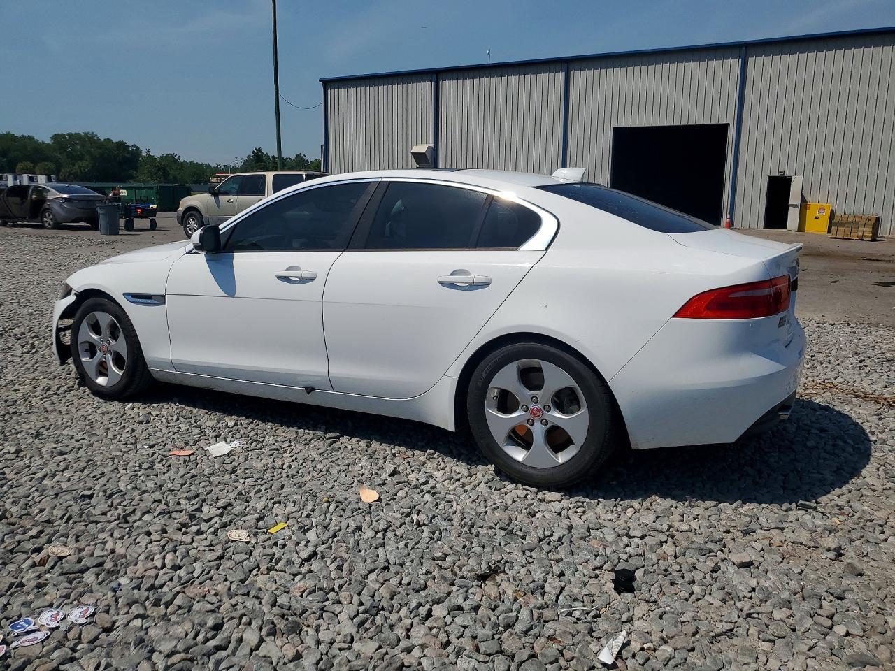 2017 Jaguar Xe - Image 2