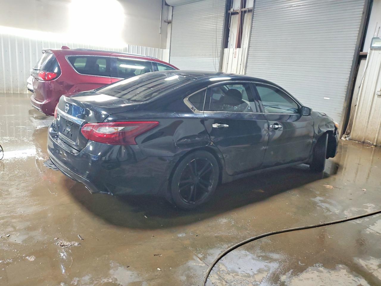 2016 Nissan Altima 2.5 S - Фото 3