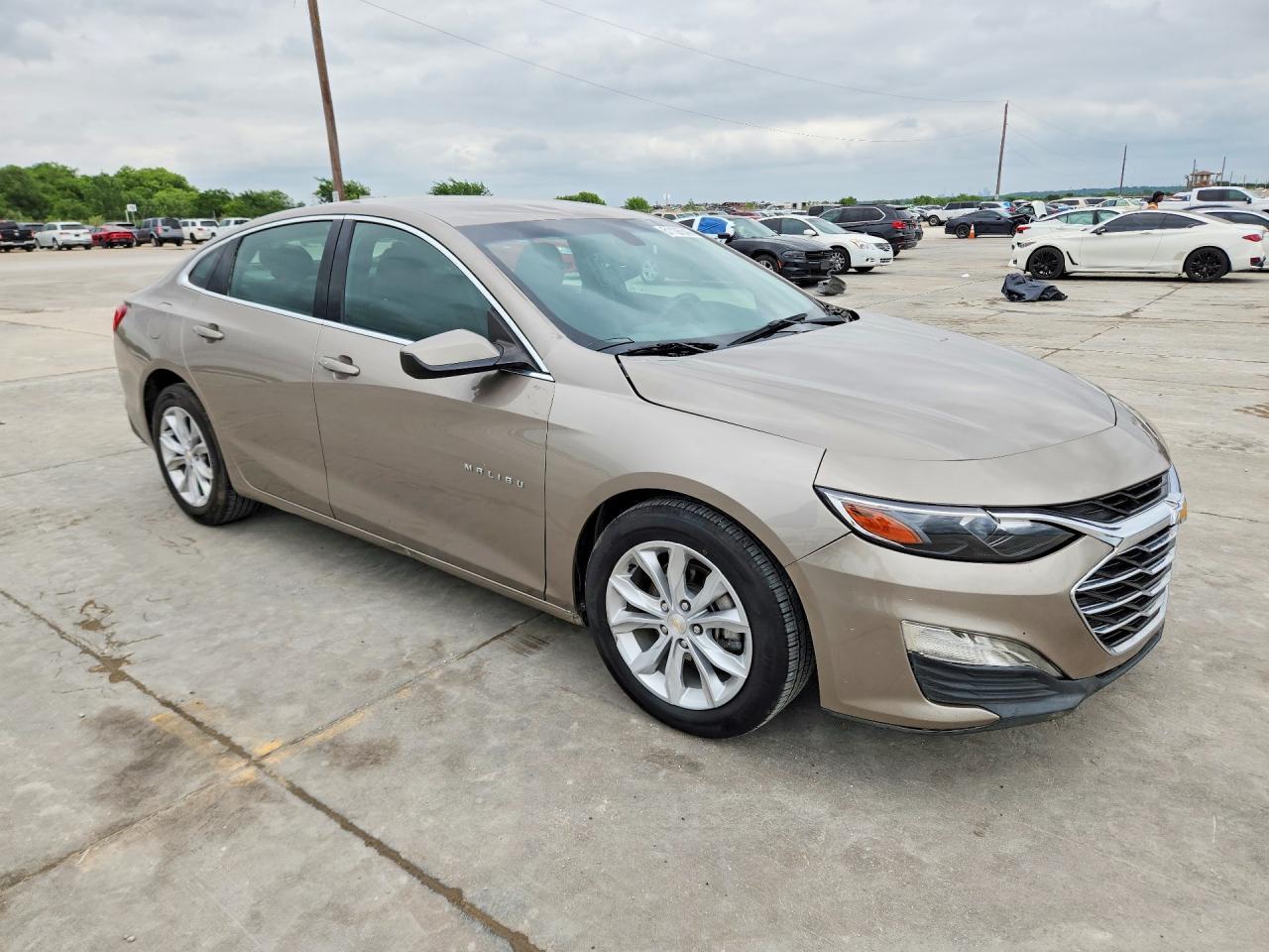 2024 Chevrolet Malibu Lt - Image 4