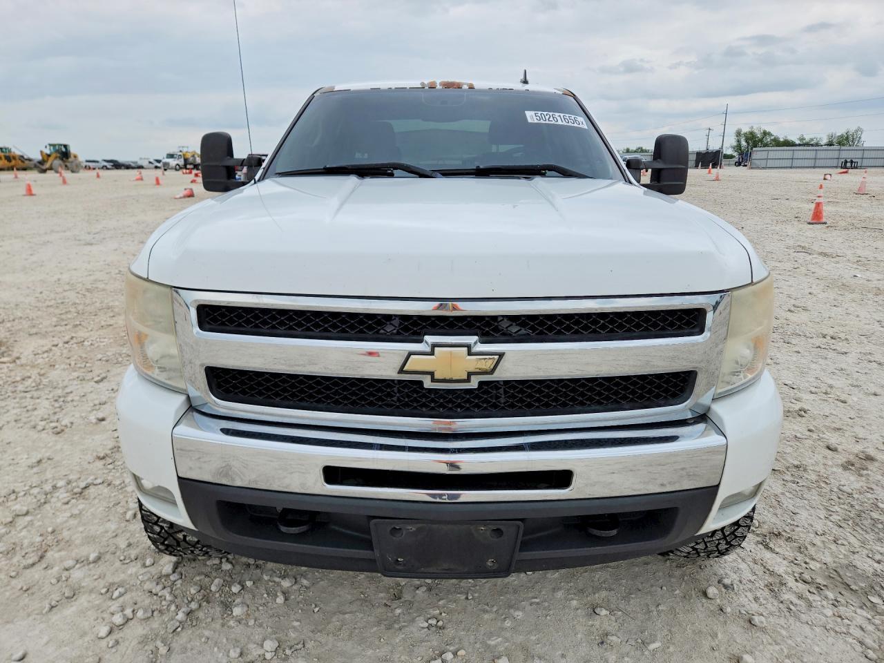 2011 Chevrolet Silverado K1500 Lt - Image 5