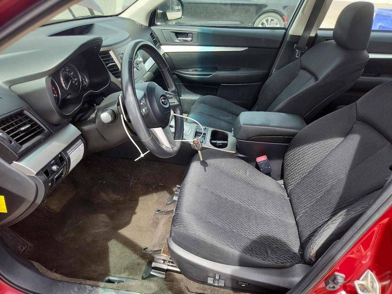 2011 Subaru Legacy 2.5I Premium - Фото 7
