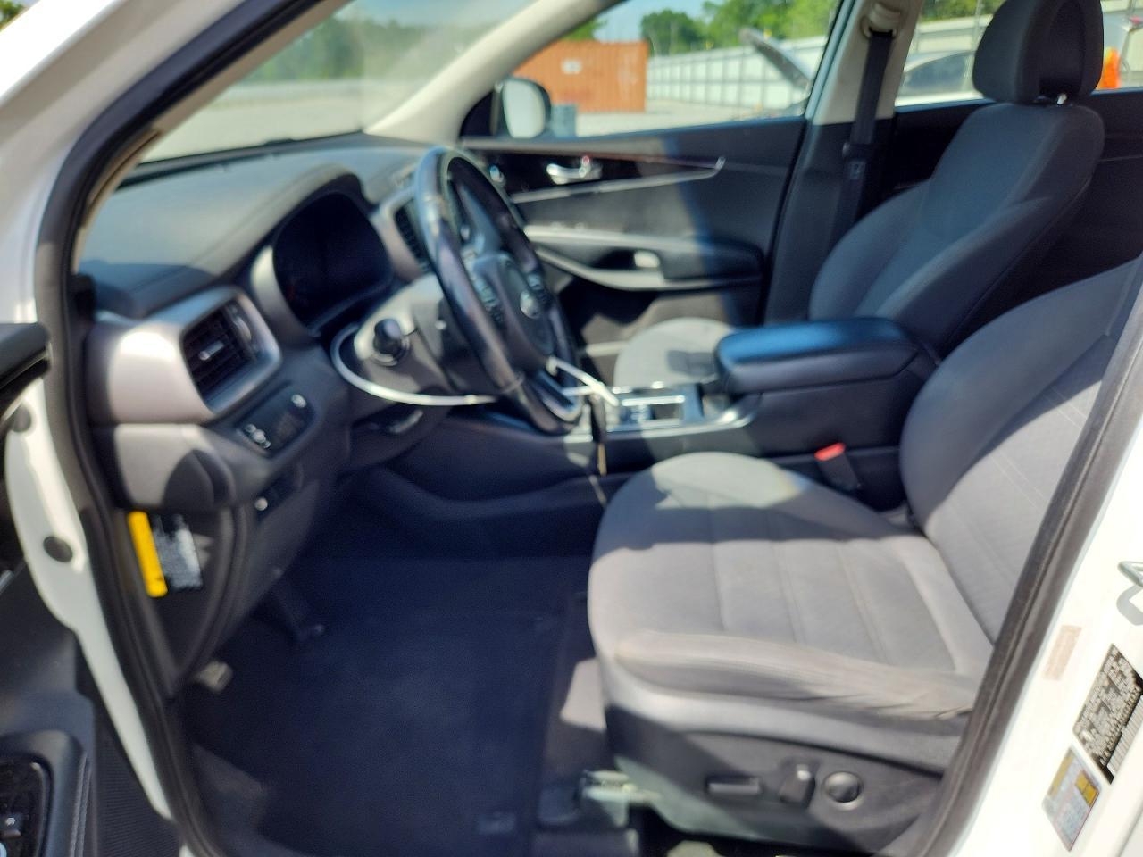 2016 Kia Sorento Lx - Image 7