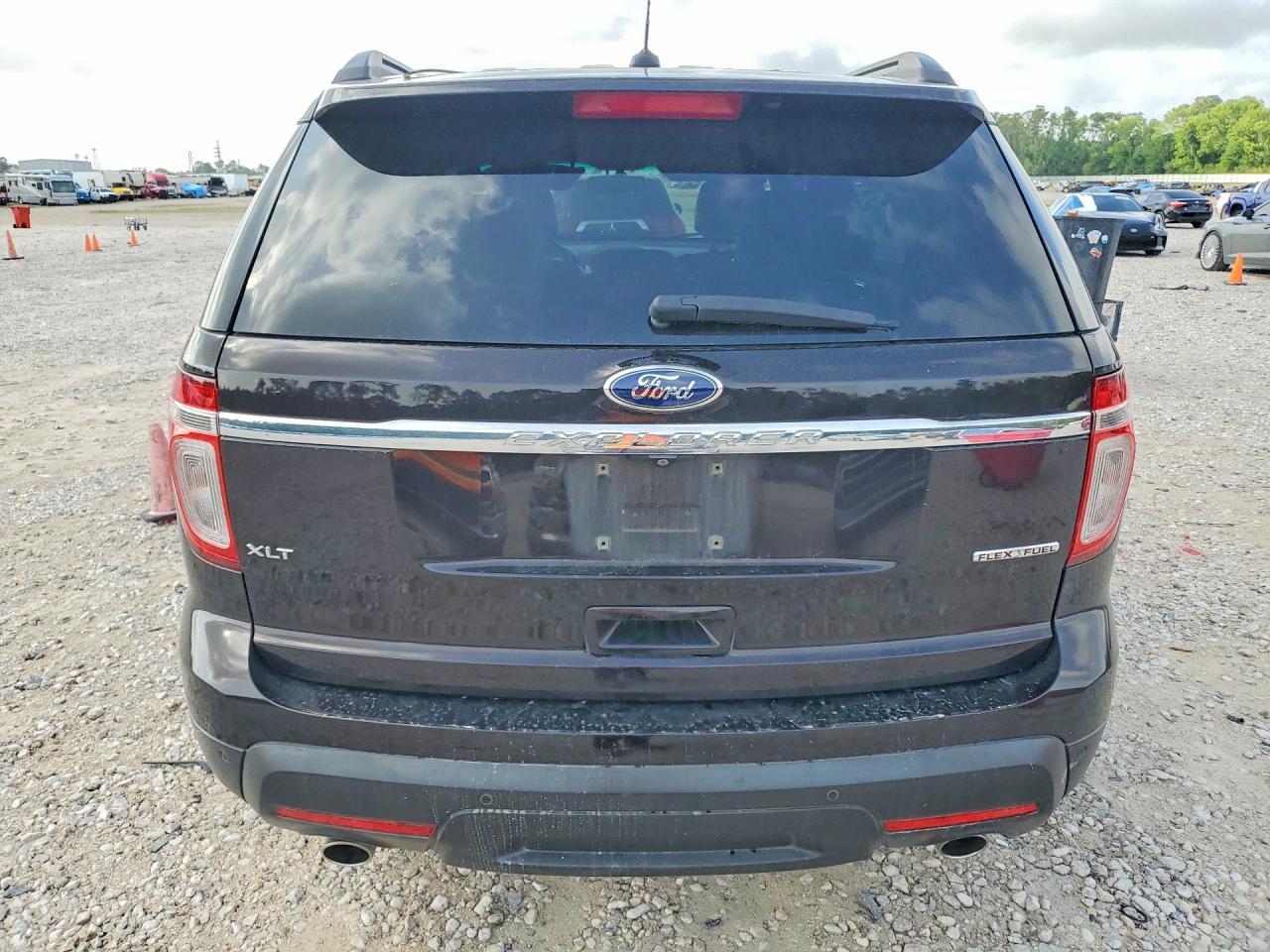 2014 Ford Explorer Xlt - Фото 6