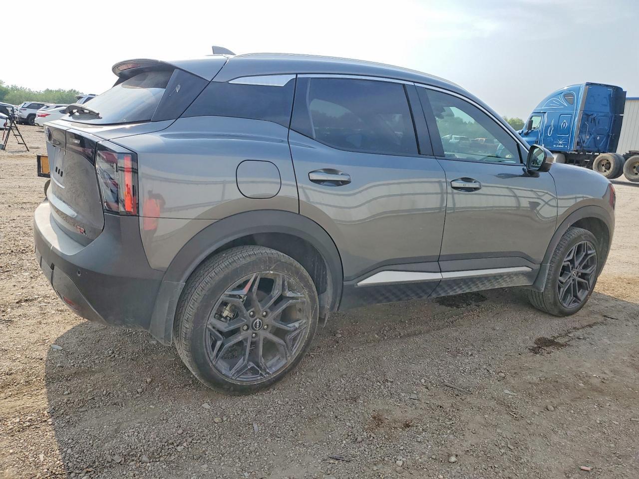 2025 Nissan Kicks Sr - Фото 3