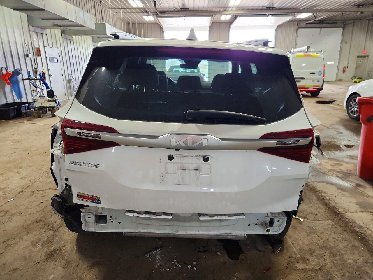 2023 Kia Seltos S - Фото 6
