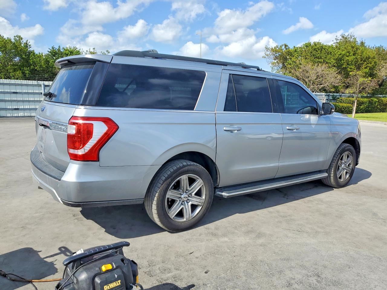 2020 Ford Expedition Max Xlt - Фото 3