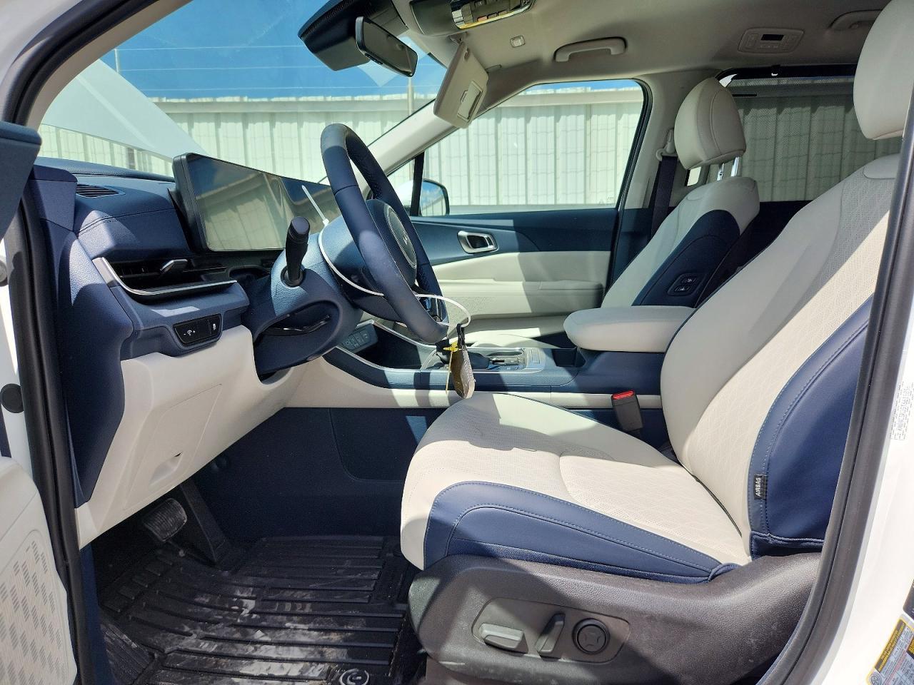 2026 Kia Carnival Ex - Image 7