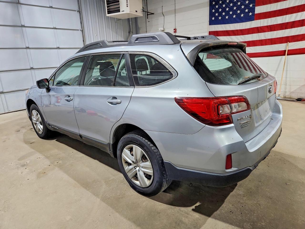 2015 Subaru Outback 2.5I - Фото 2
