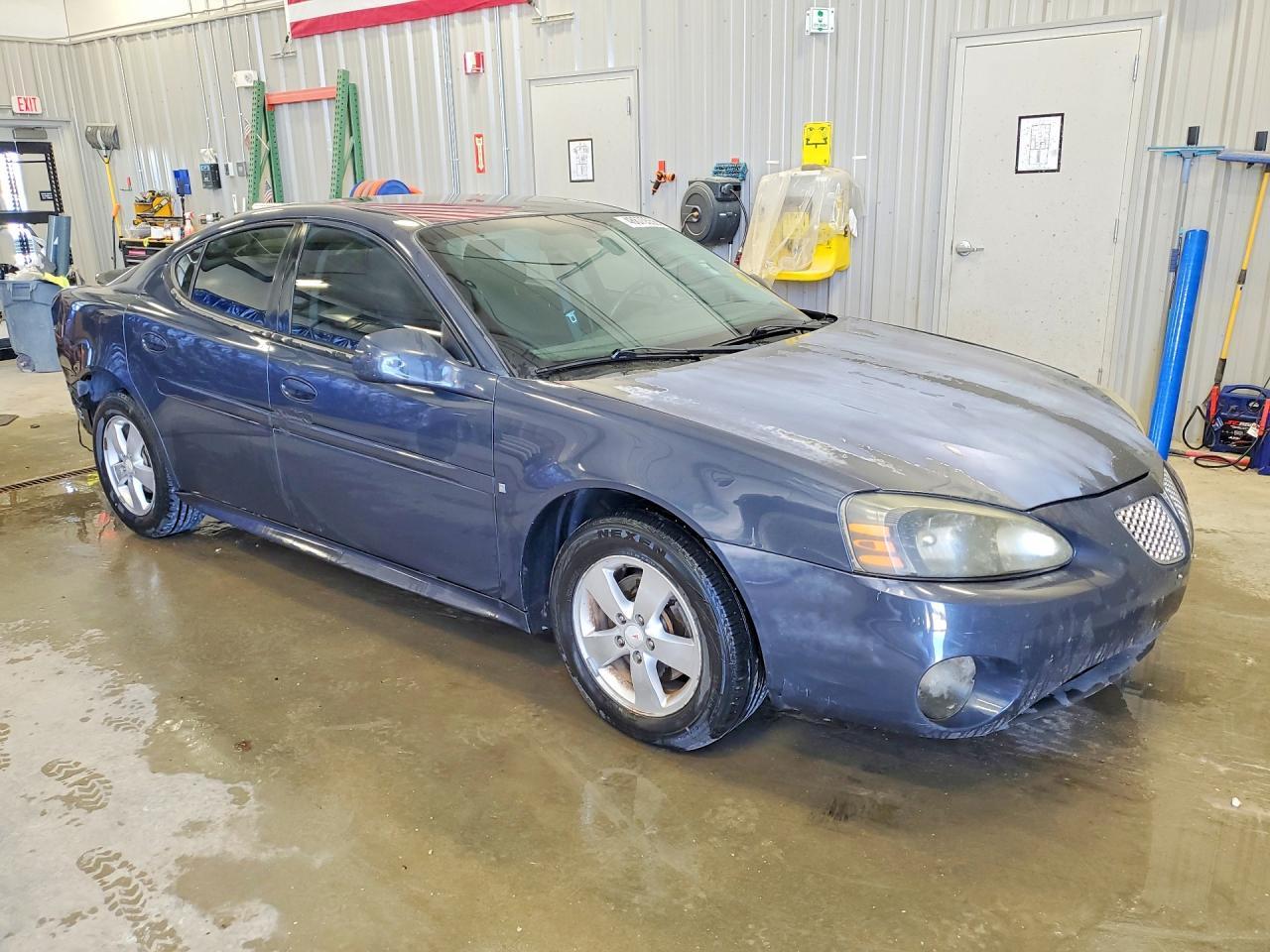 2008 Pontiac Grand Prix - Фото 4