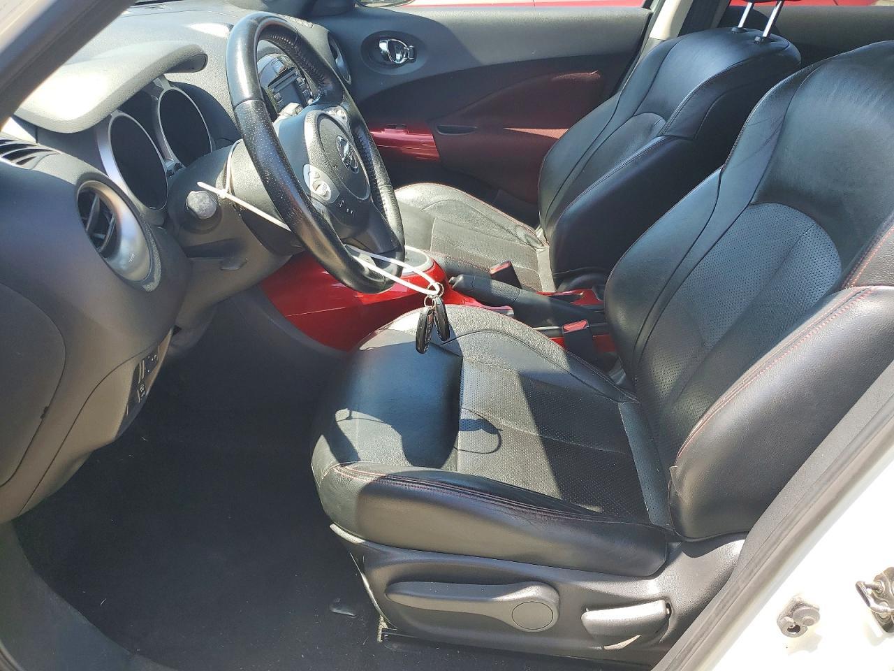 2011 Nissan Juke S - Фото 7