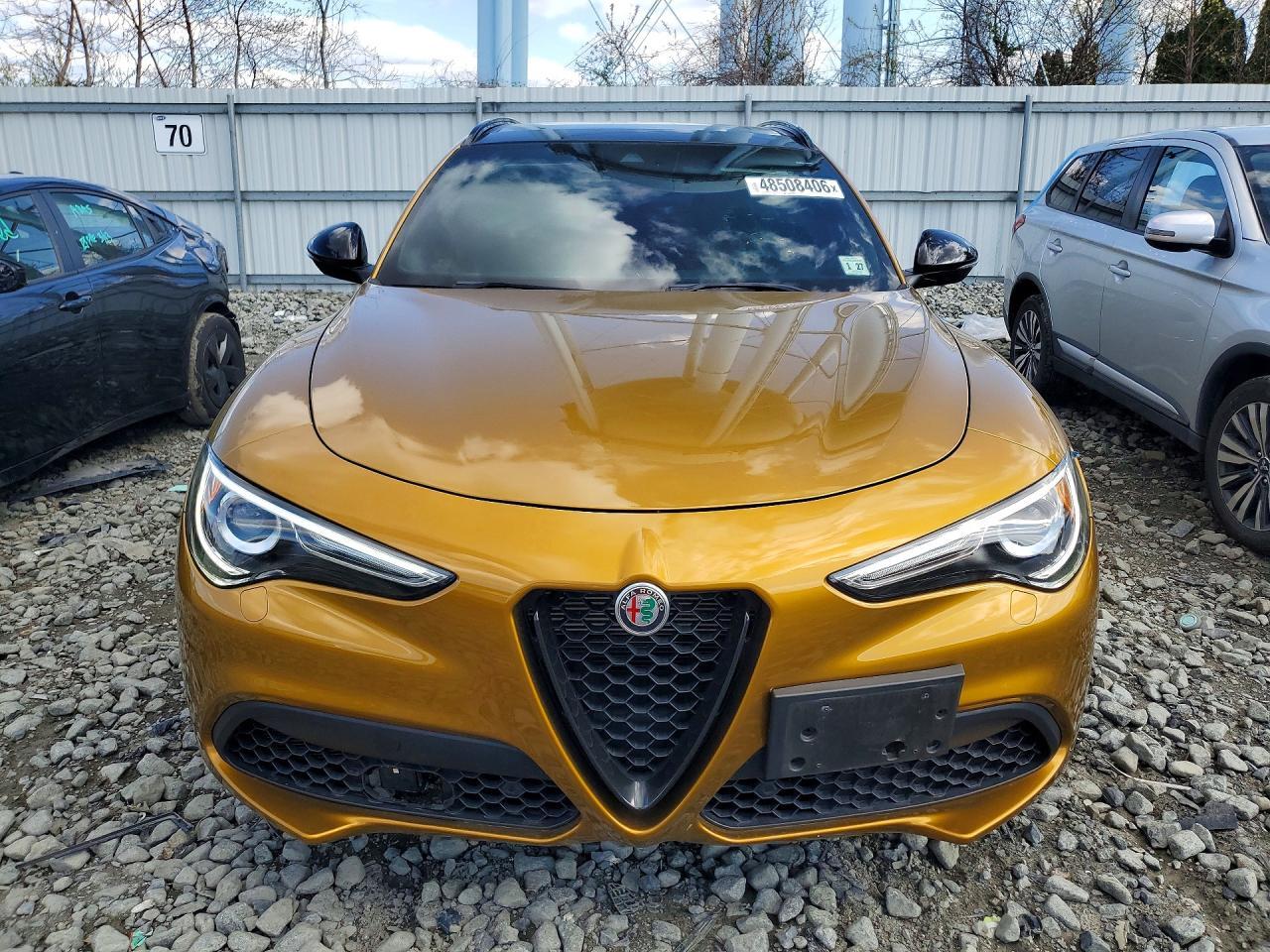 2022 Alfa Romeo Stelvio Ti - Фото 5