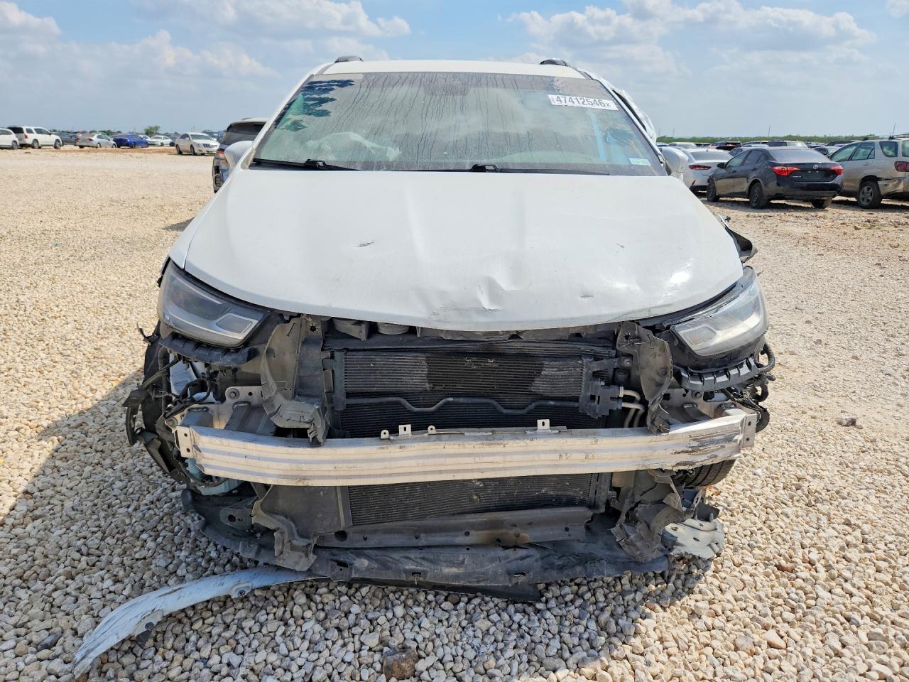 2022 Chrysler Pacifica Touring L - Фото 5