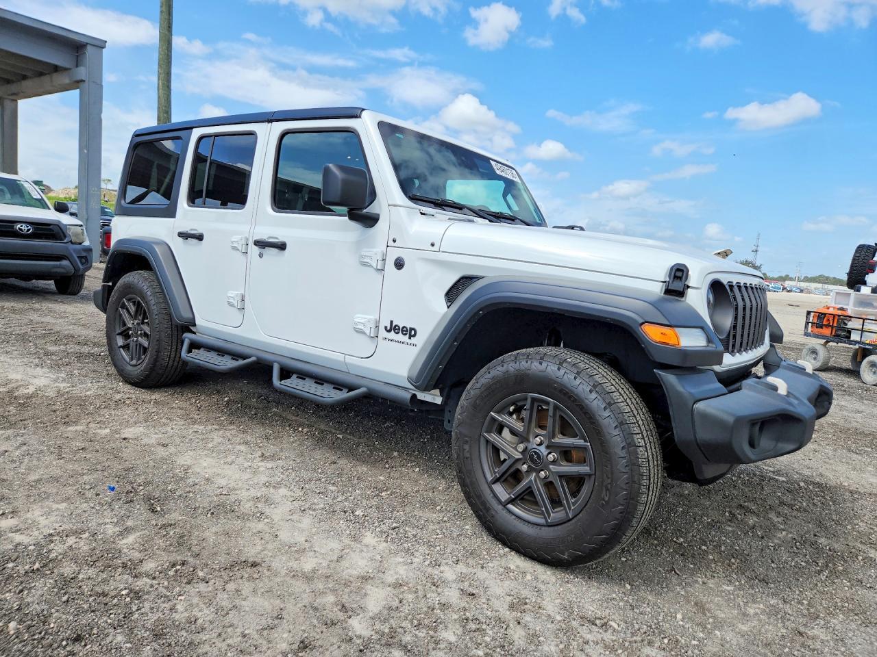 2024 Jeep Wrangler Sport - Фото 4