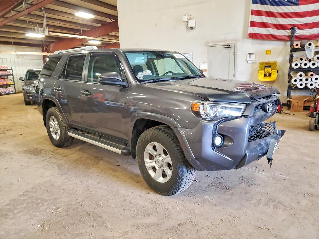 2016 Toyota 4Runner Sr5 - Фото 4