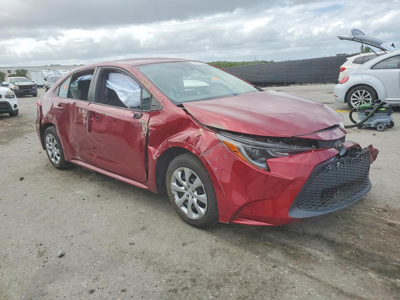 2022 Toyota Corolla Le - Image 4