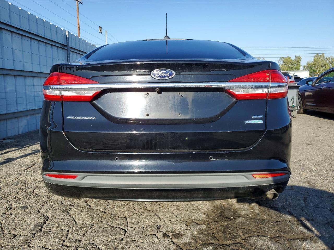 2017 Ford Fusion Se - Image 6