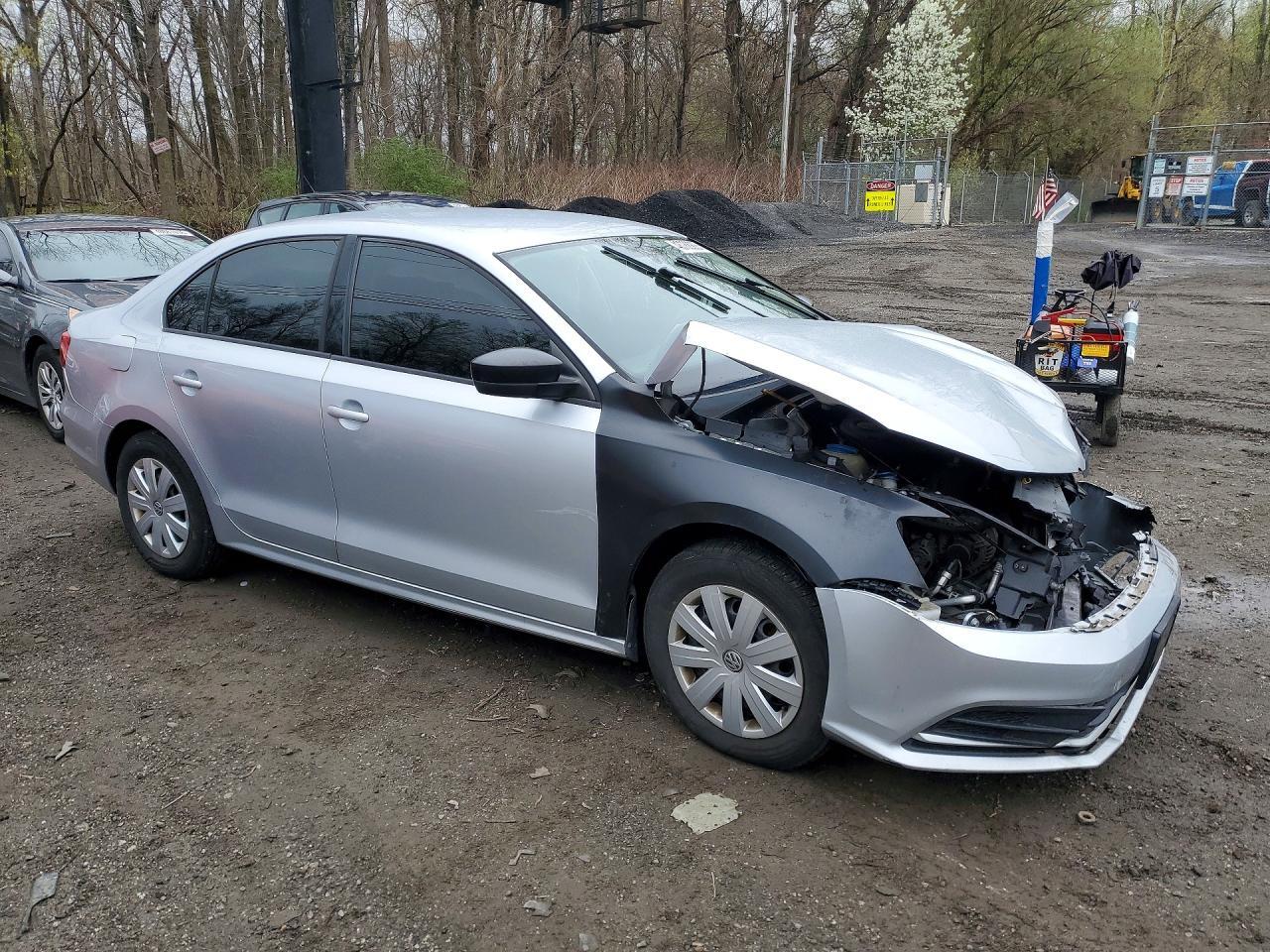 2015 Volkswagen Jetta Base - Фото 4