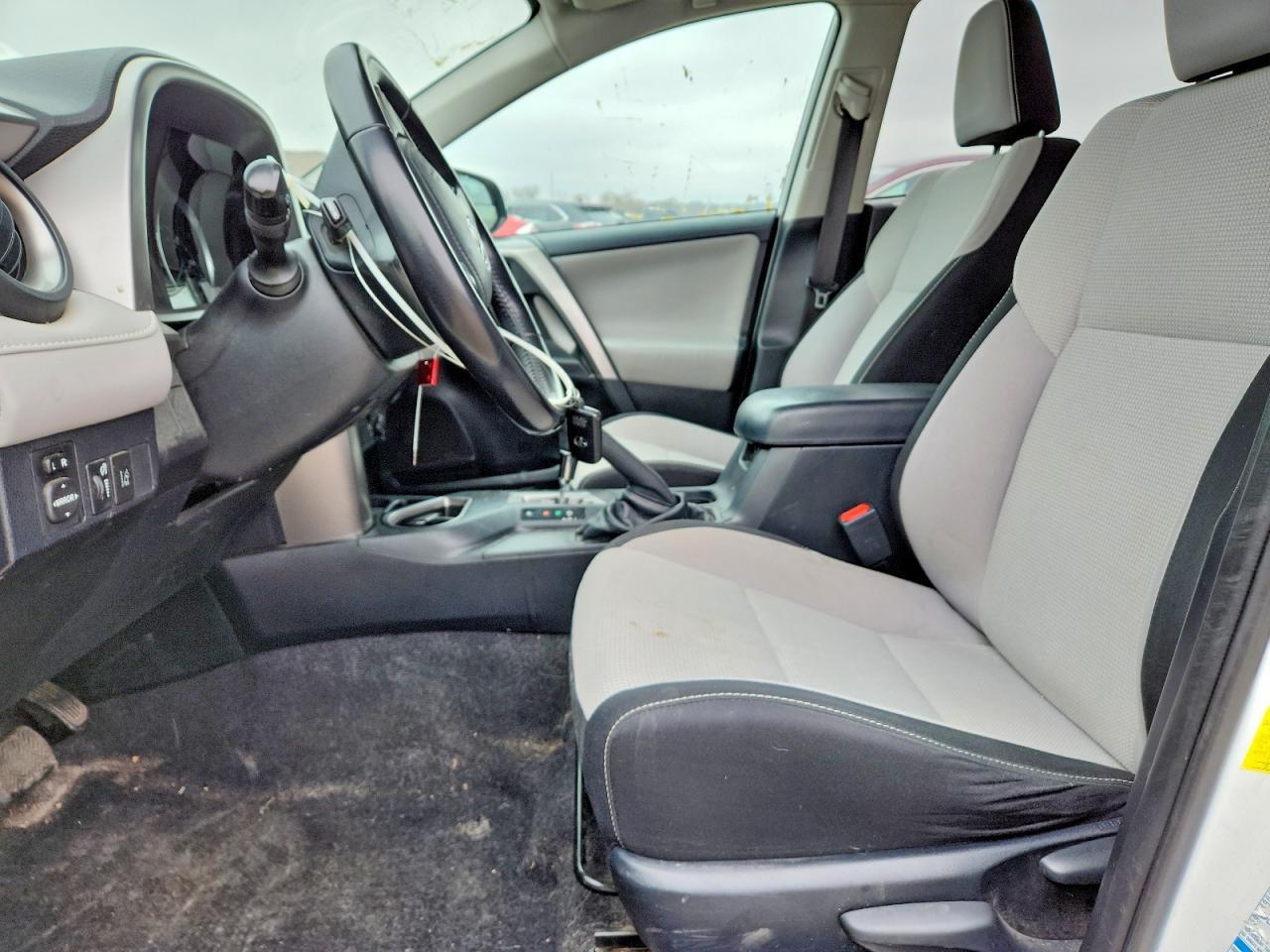 2017 Toyota Rav4 Hybrid Xle - Image 7