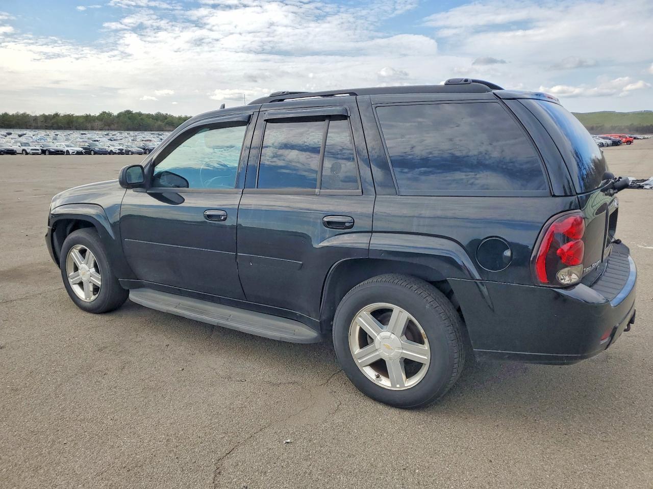 2009 Chevrolet Trailblazer Lt - Image 2