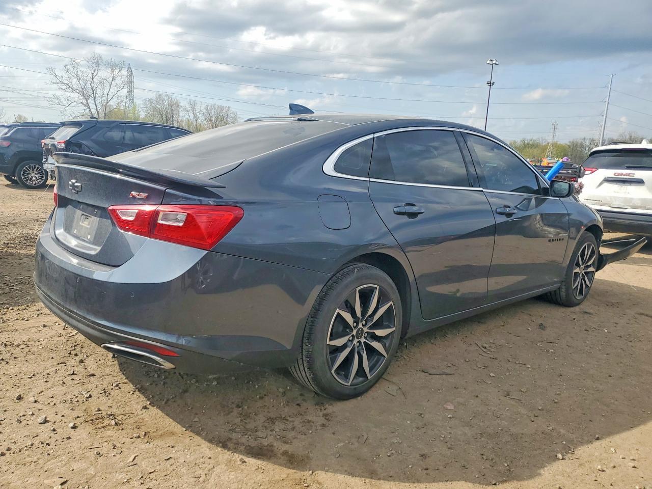 2021 Chevrolet Malibu Rs - Фото 3
